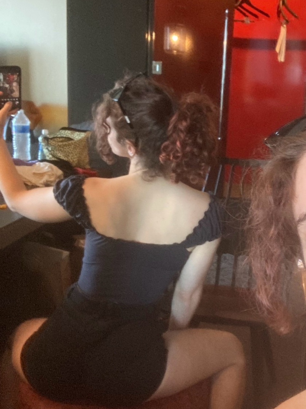 Urban Outfitters Black Tie-Front Puff Sleeve Crop Top - Picture 10 of 10